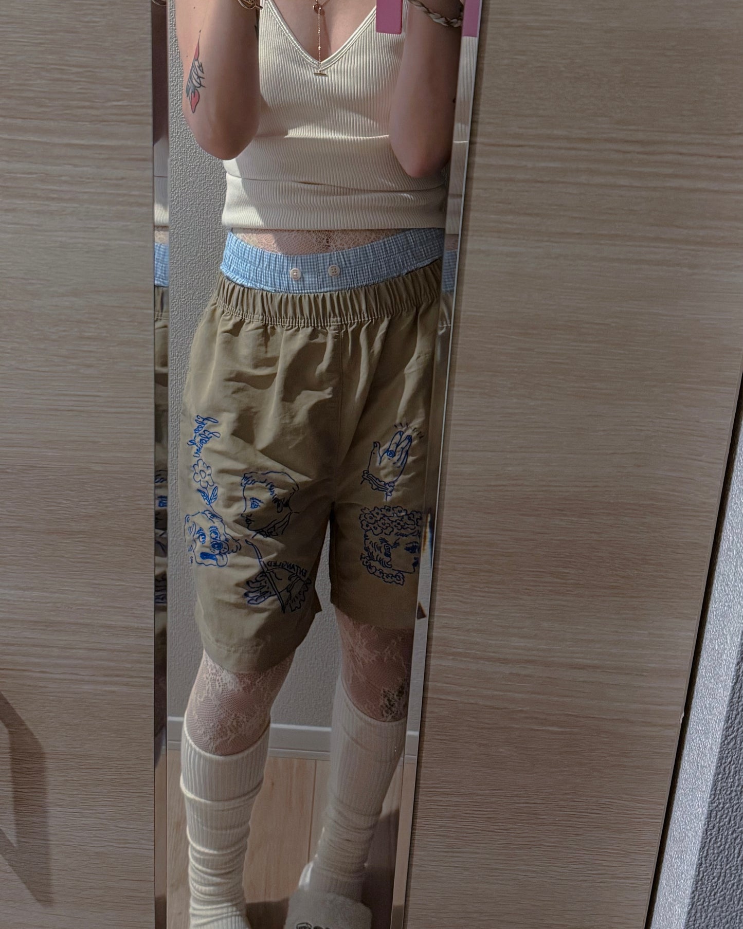 【Pre Order】Ebroidered Nylon Easy Shorts