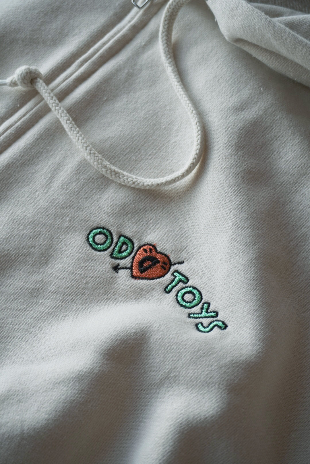 【Pre-Order】ODD TOYS Zip-up Hoodie