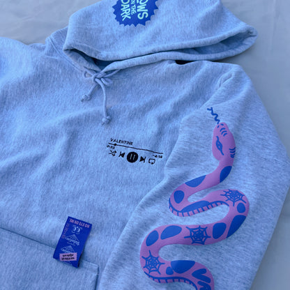 FIND YOUR FLOW Hoodie